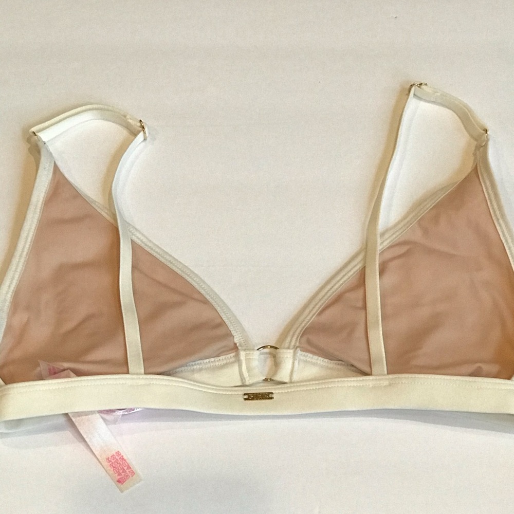 Victoria’s Secret Bra - Picture 6 of 8